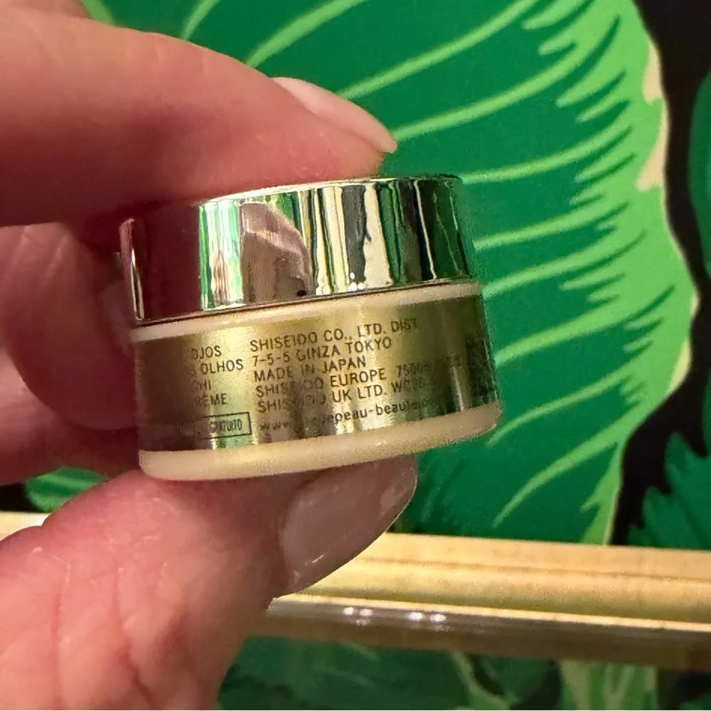 NWT Clé de Peau Beauté Eye Contour Cream Supreme Mini 2ml